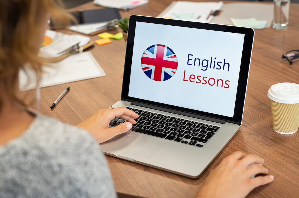 academia-ingles-sabadell-mujer-aprendiendo-ingles